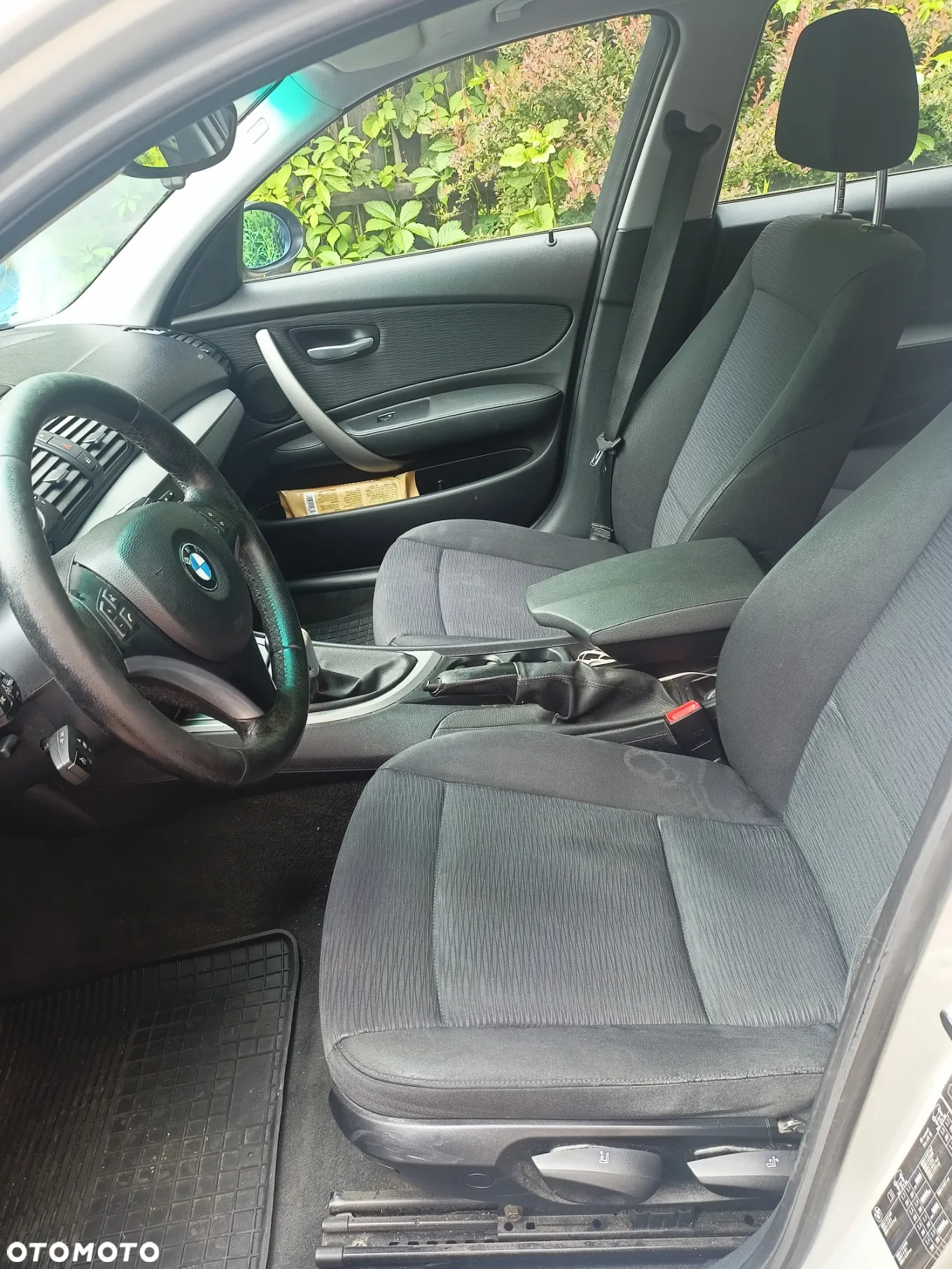 BMW Seria 1 116i - 6