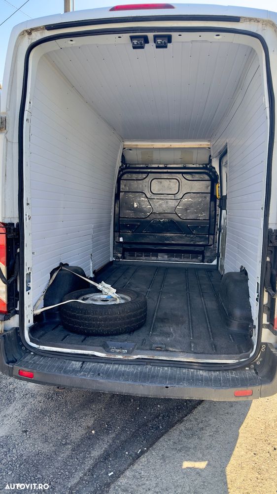 Ford Transit - 4