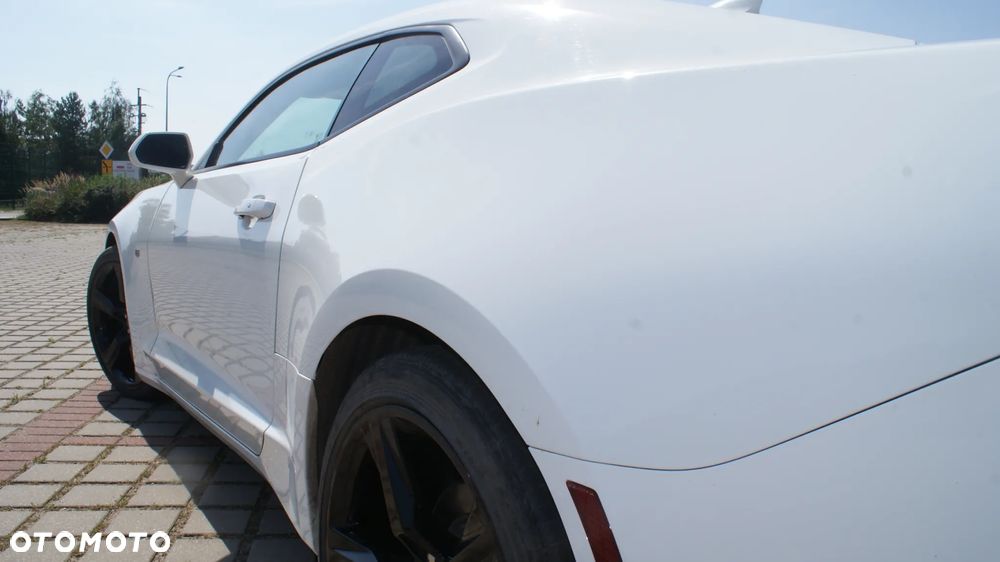 Chevrolet Camaro - 4