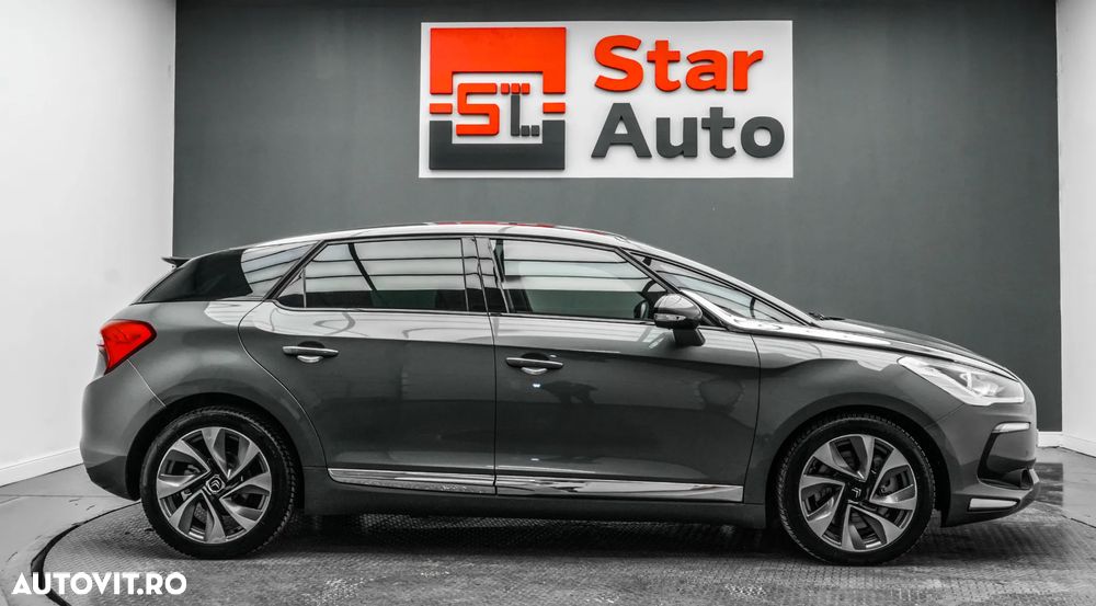 DS Automobiles DS 5 - 12