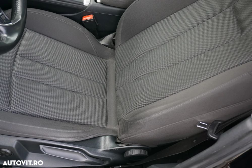 Audi A4 2.0 TDI Multitronic - 13