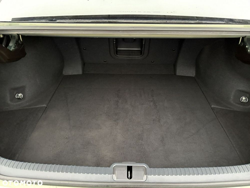 Lexus ES - 24