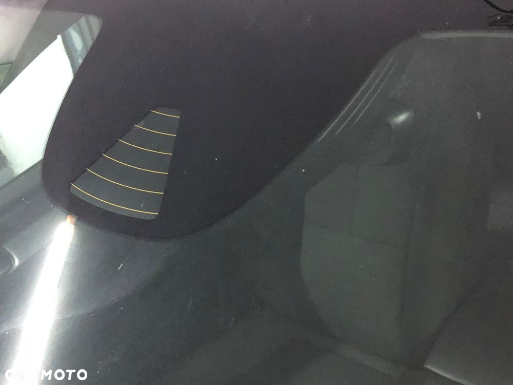 Volvo XC 40 T3 Geartronic RDesign - 30