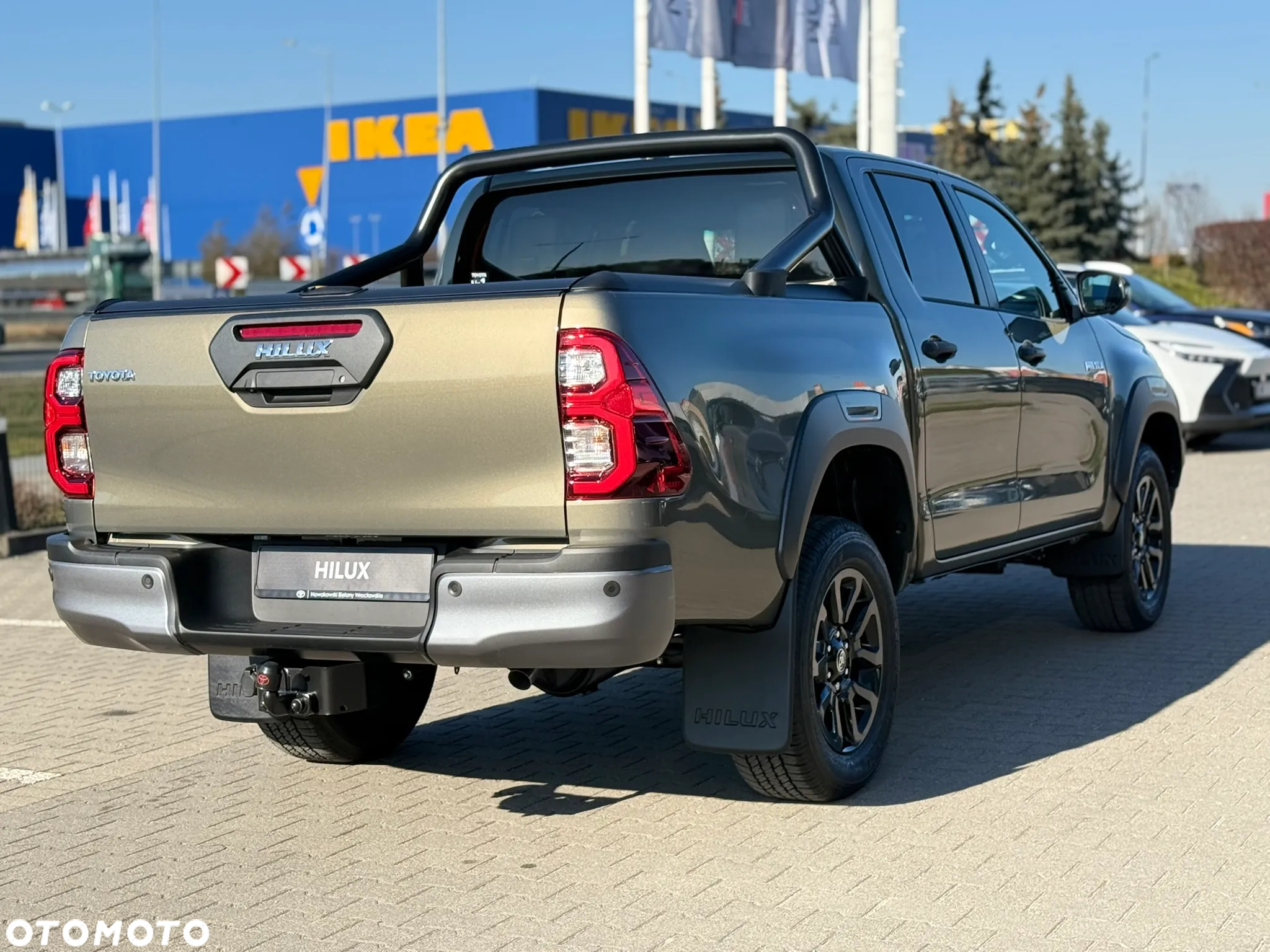 Toyota Hilux - 11