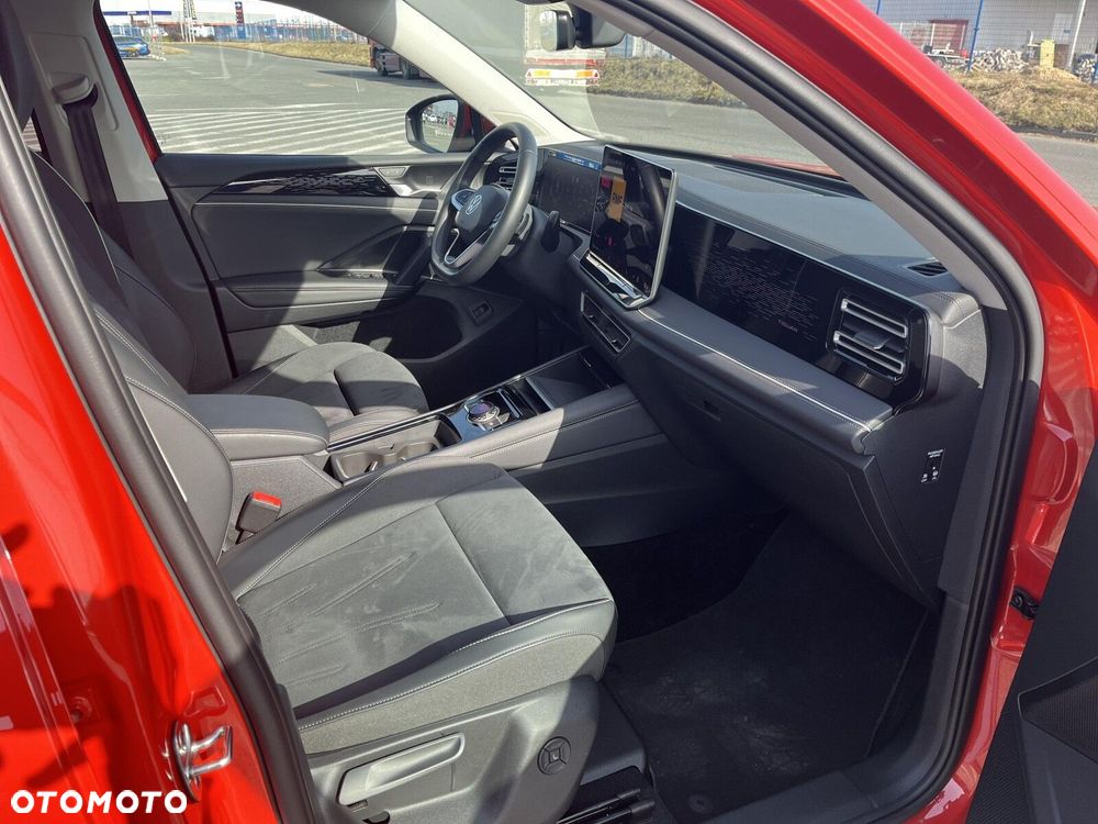 Volkswagen Tiguan 1.5 TSI EVO Elegance DSG - 24