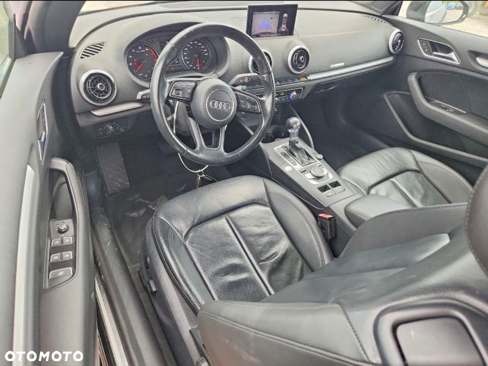 Audi A3 Cabrio 2.0 TFSI Attraction S tronic - 12