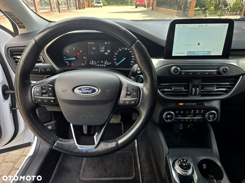 Ford Focus 1.5 EcoBlue Start-Stopp-System ST-LINE - 14