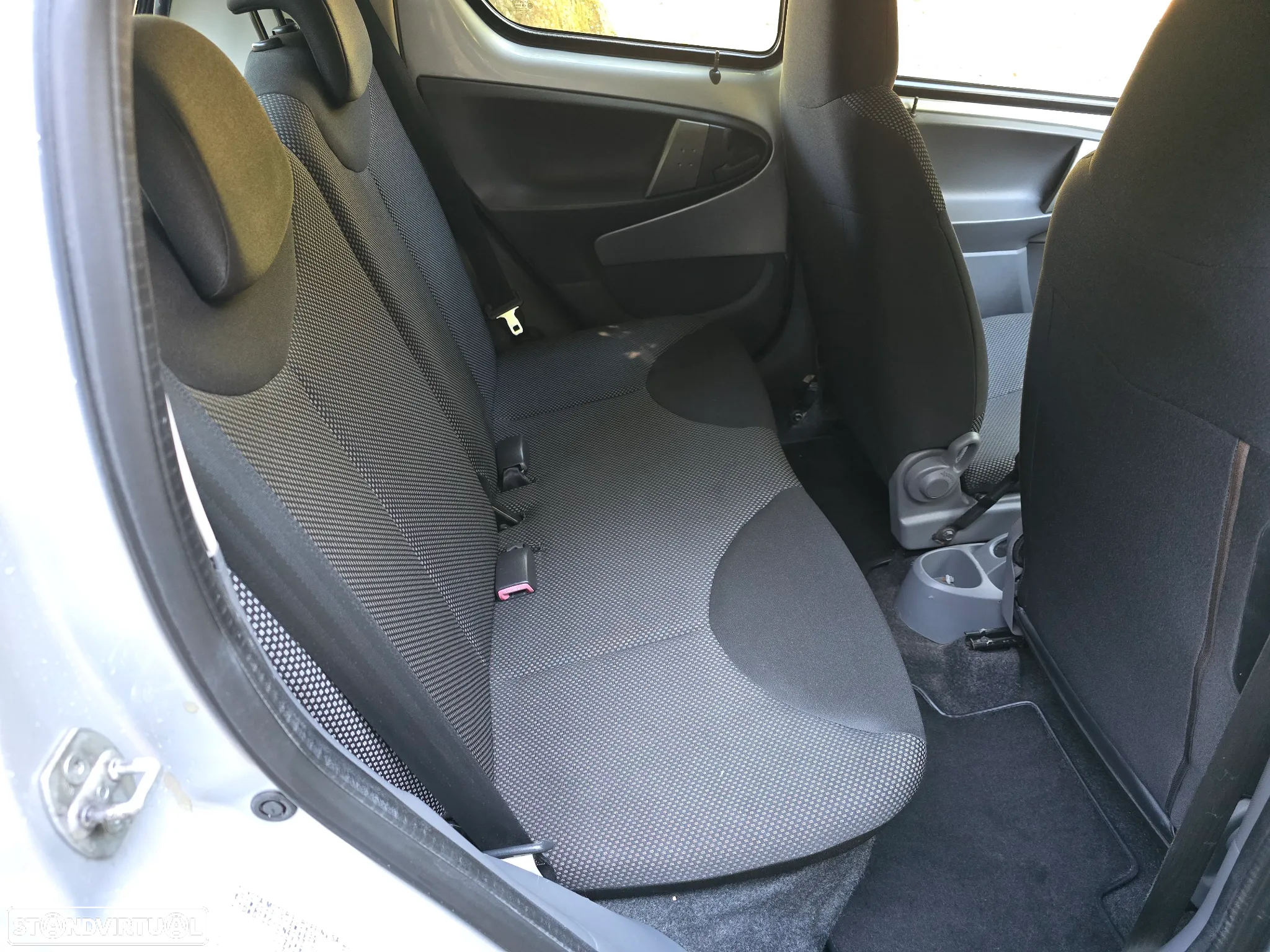 Toyota Aygo 1.0 + AC - 20
