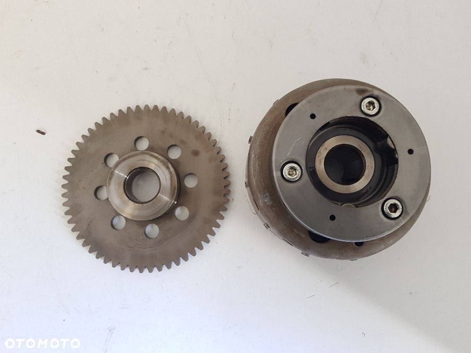 Suzuki Sixteen 125 Magneto Koło Magnesowe - 4