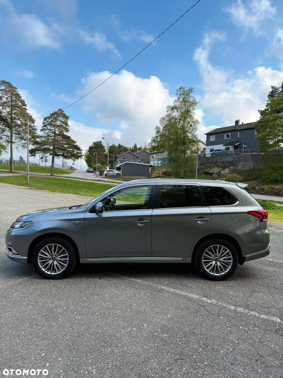 Mitsubishi Outlander PHEV Instyle - 12