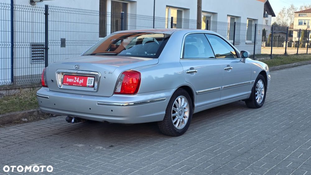 Hyundai XG 350 V6 - 4