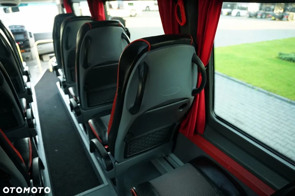 Mercedes-Benz SPRINTER 516 CDI / 2x KLIMA  / BOGATE WYPOSAŻENIE / SKÓRY / SPROWADZONY - 33