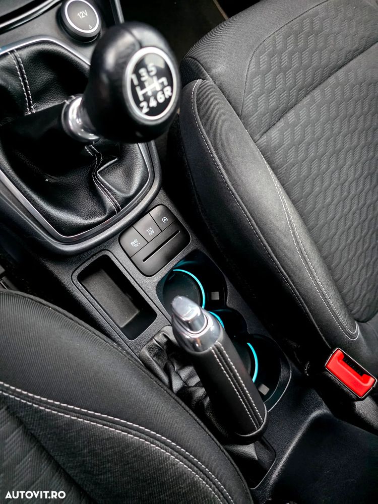 Ford Puma 1.0 EcoBoost Hybrid TITANIUM - 16