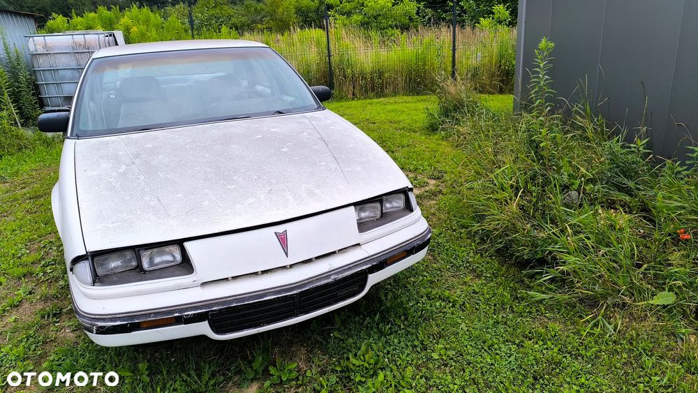 Pontiac Grand-Prix - 20