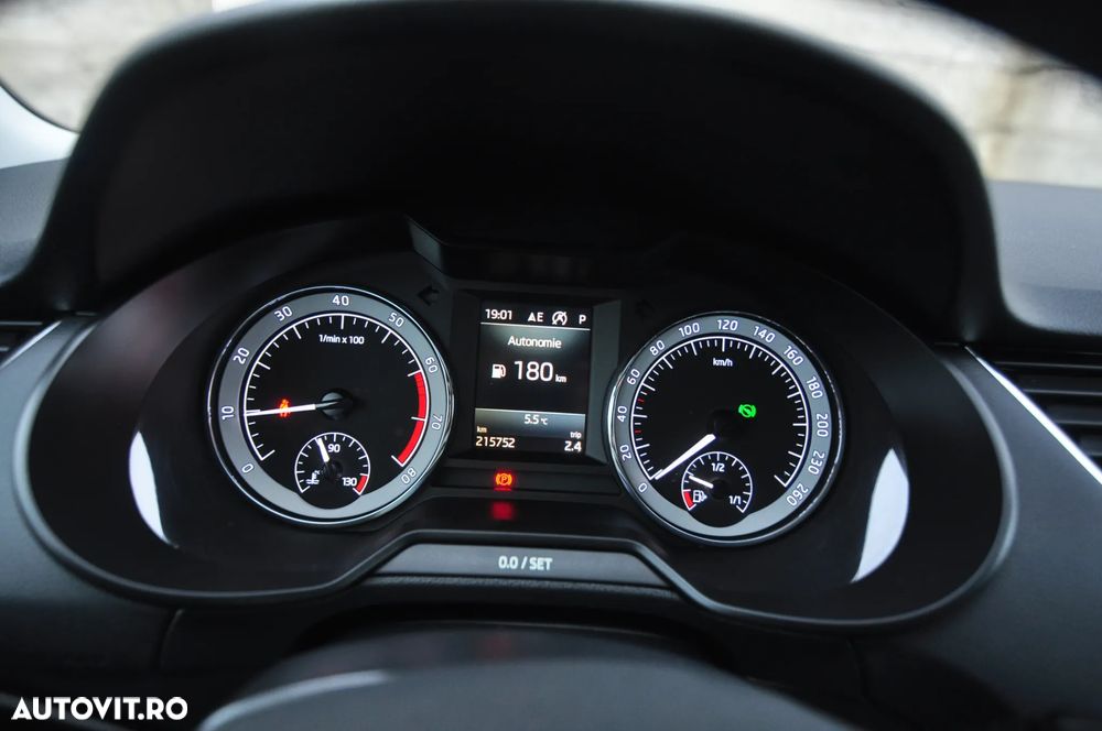 Skoda Octavia 1.5 TSI ACT DSG Ambition - 23