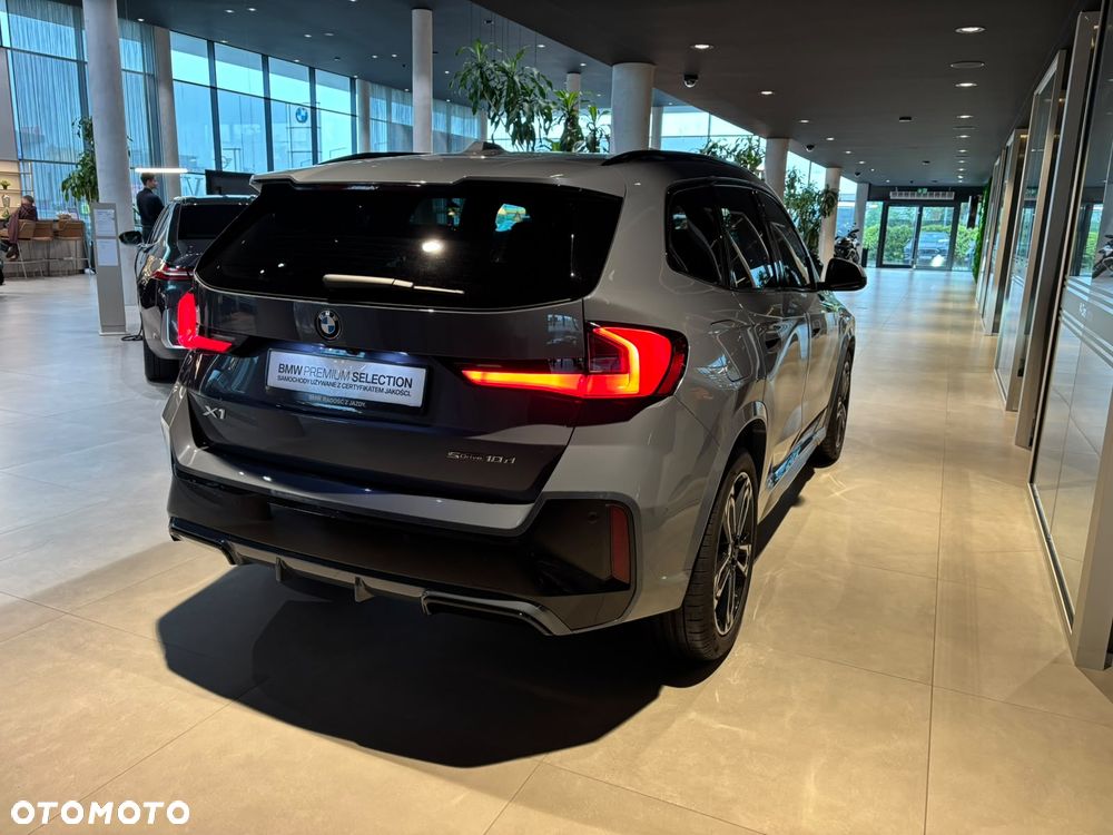 BMW X1 - 6