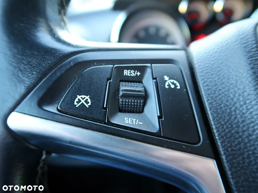 Opel Meriva 1.4 T Cosmo - 15