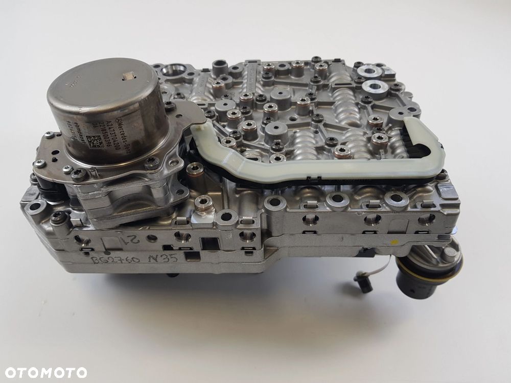 NOWY STEROWNIK MECHATRONIKA SKRZYNI BIEGÓW MERCEDES-BENZ W247 X247 W177 GLA CLA B-KLASA R2473771000 A2473704200 A0009010 - 5