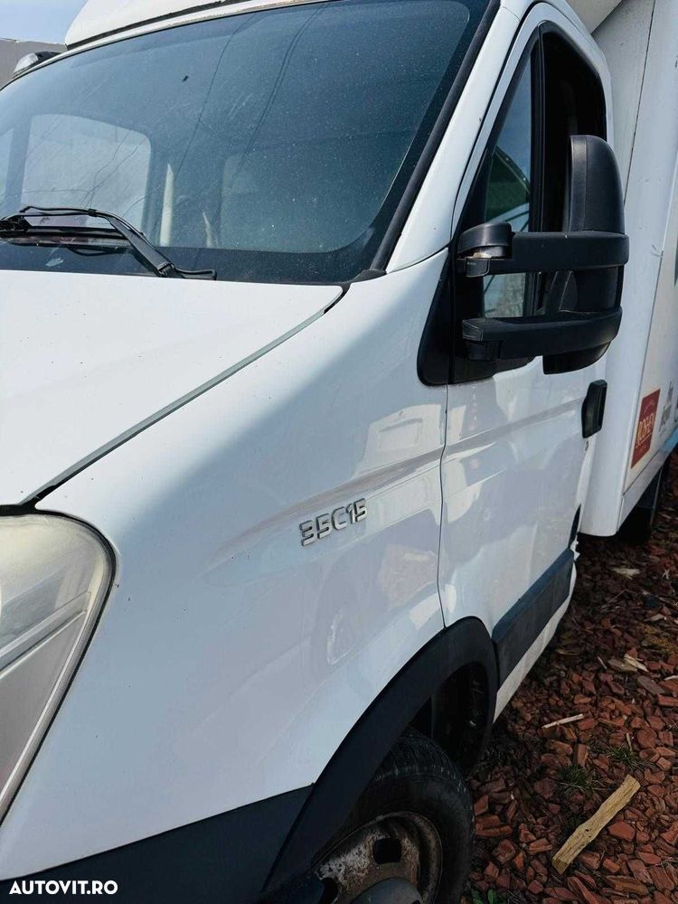 Dezmembrez Iveco Daily 3.0 an 2013 35C15 - 2