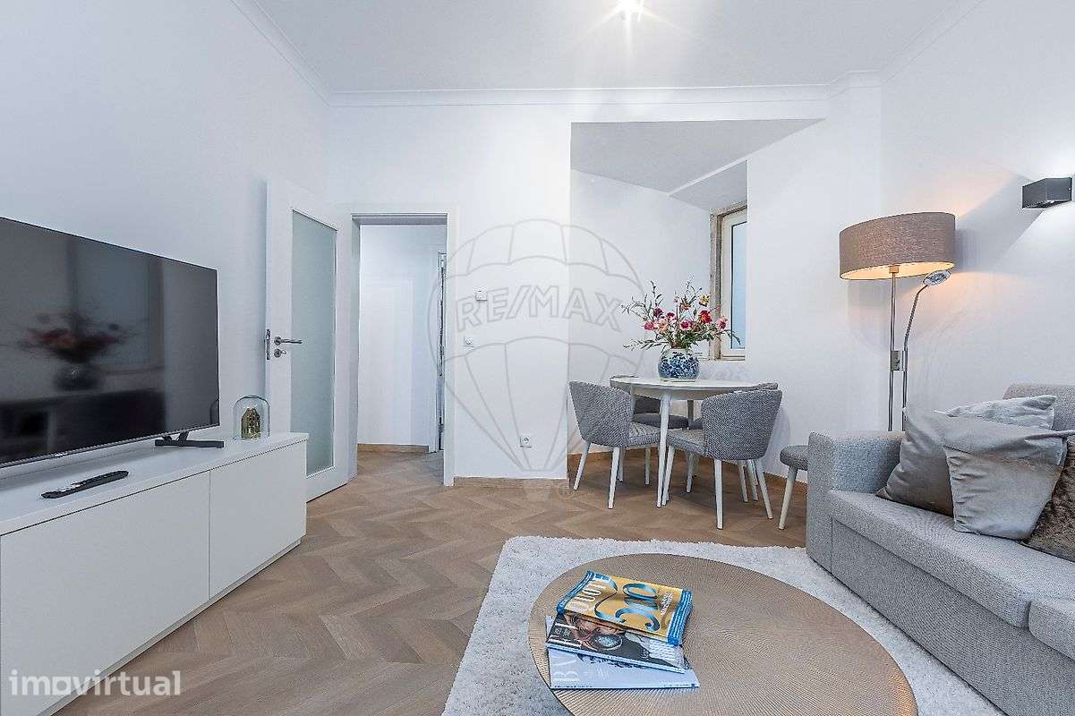 Apartamento T1 para venda - Grande imagem: 2/17