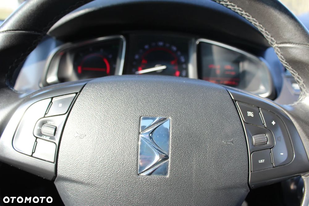 Citroën DS5 2.0 HDi SoChic - 15