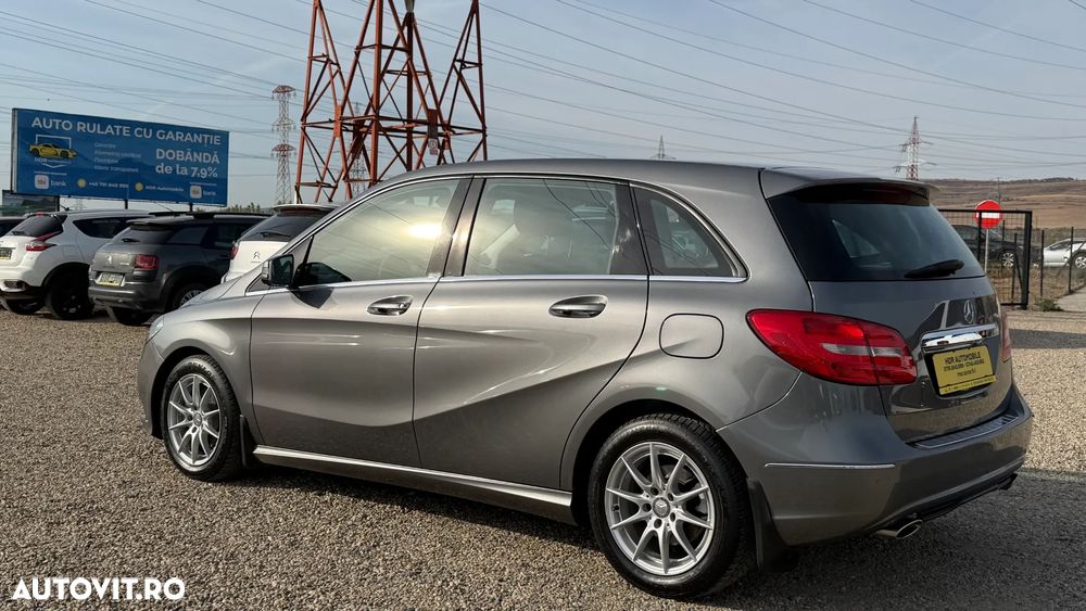 Mercedes-Benz B 180 CDI BlueEfficiency 7G-DCT - 20