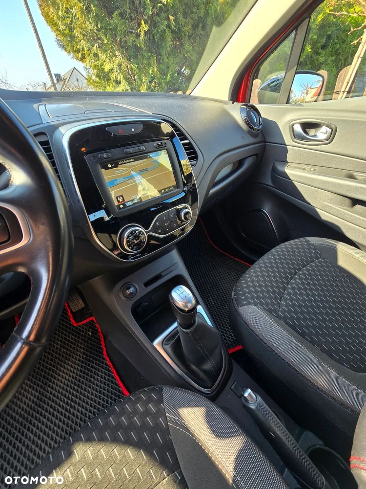 Renault Captur - 32