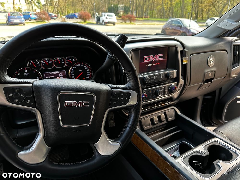 GMC Sierra - 14