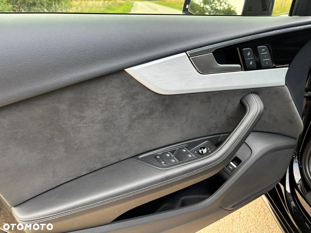 Audi A4 Limousine - 21