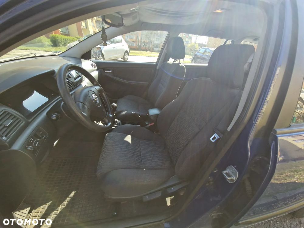 Toyota Corolla 1.4 VVT-i Terra - 13