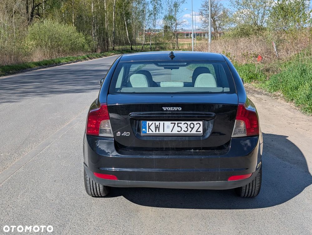 Volvo S40 2.0D - 6