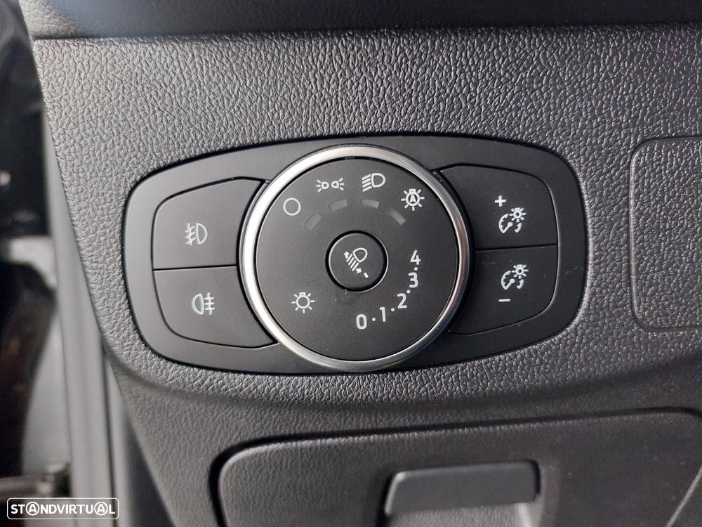 Ford Focus SW 1.5 TDCi EcoBlue Titanium - 15