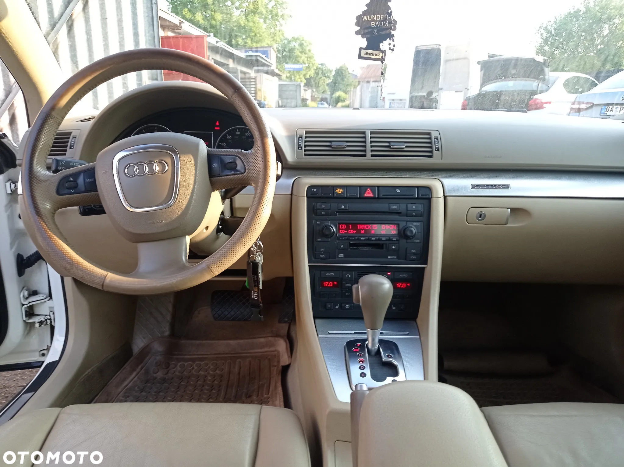Audi A4 2.0 T FSI quattro tiptronic - 8