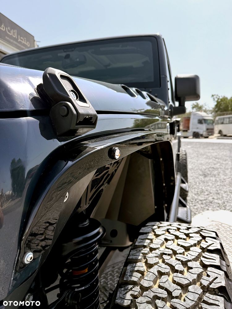 Jeep Wrangler Unlimited Hard-Top 3.6 Automatik X - 19