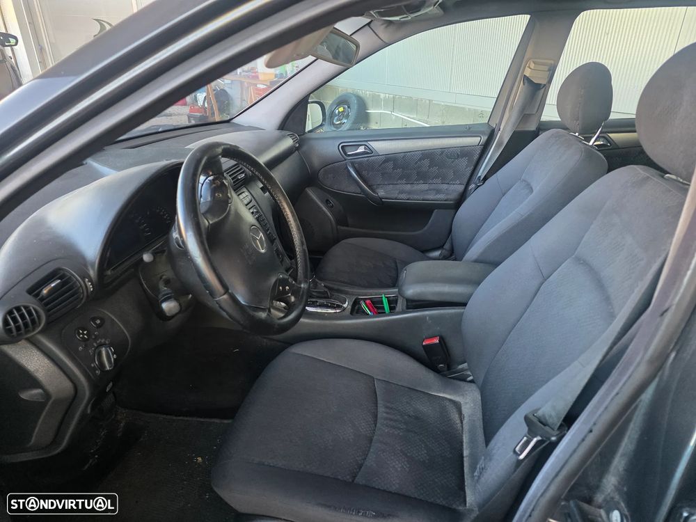 Mercedes-Benz C 220 - 9