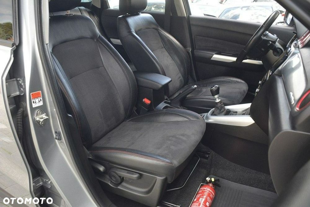 Suzuki Vitara 1.4 T Boosterjet S 4WD - 19