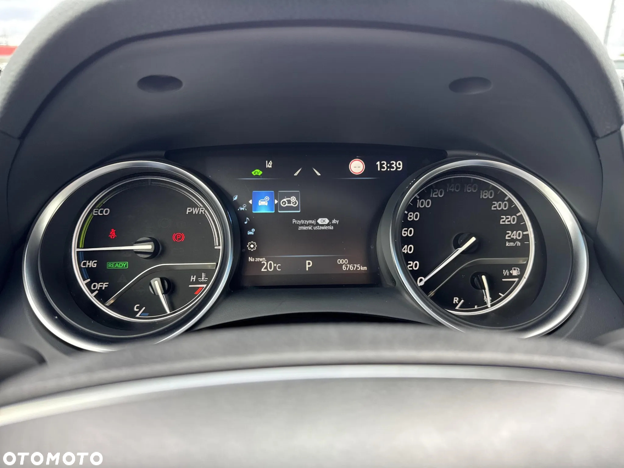 Toyota Camry 2.5 Hybrid Prestige CVT - 20