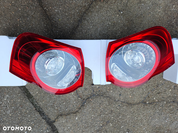 Lampa Tylna Prawa lub Lewa VW PASSAT B6 KOMBI