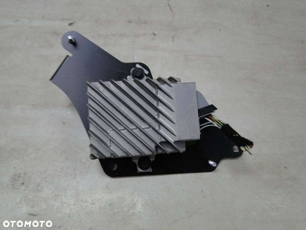 BMW X6 E71 LIFT WZMACNIACZ MODUŁ EUROPA - 1