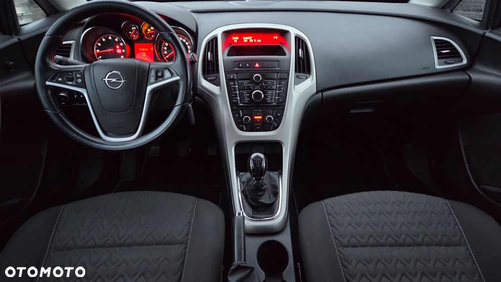 Opel Astra III 1.4 - 12