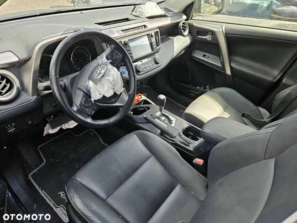 Toyota RAV4 2.5 4x4 Style Selection - 6