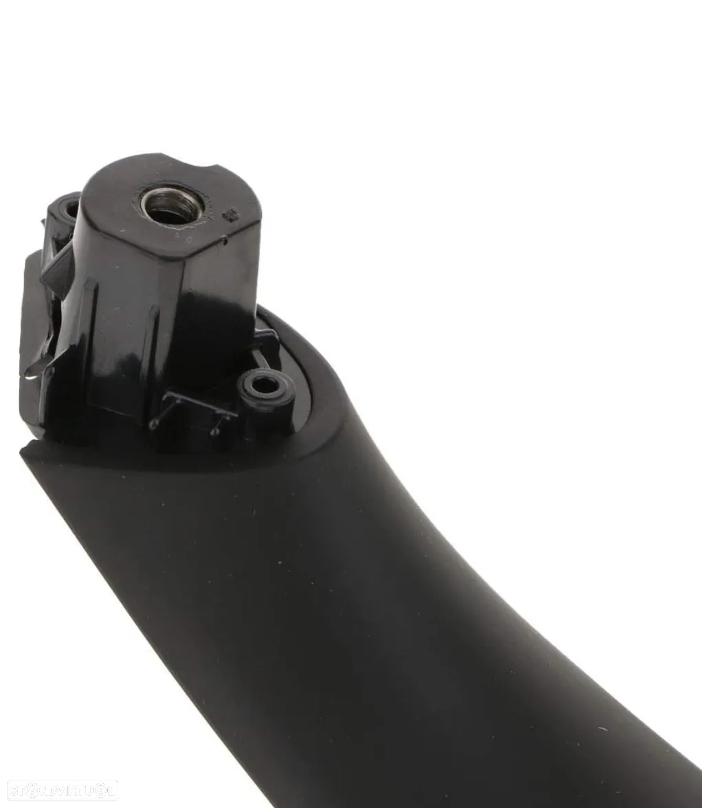 Puxador BMW Serie 3 F30 F31 - Frente Esquerdo Preto - 5
