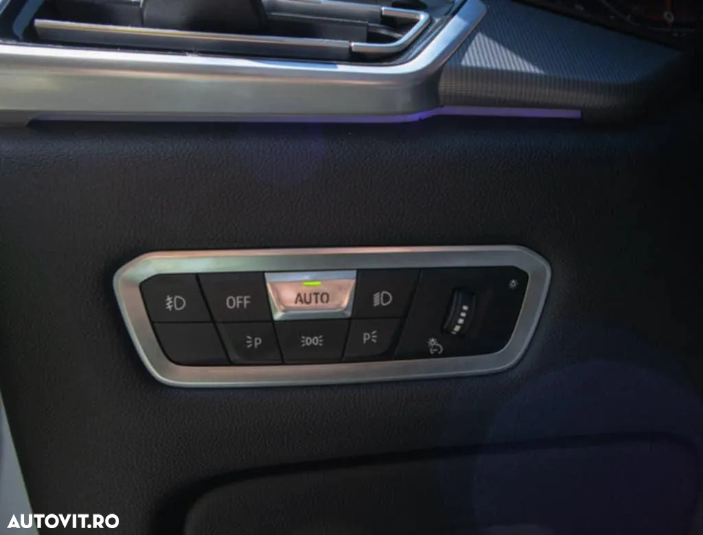 BMW X5 xDrive40i - 28