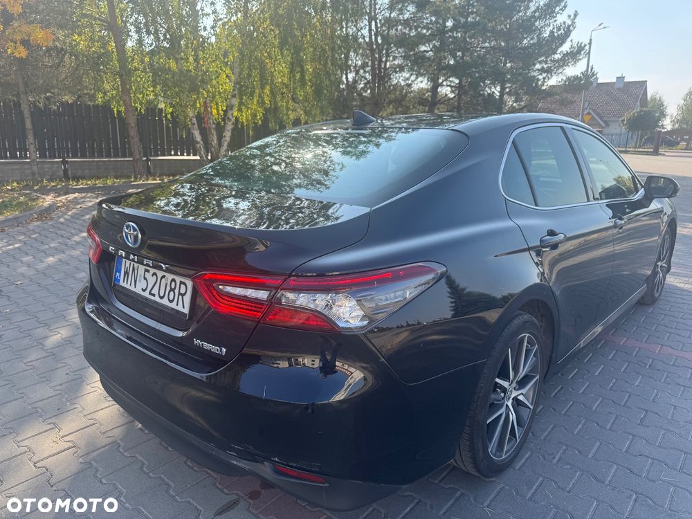 Toyota Camry 2.5 Hybrid Executive CVT - 6