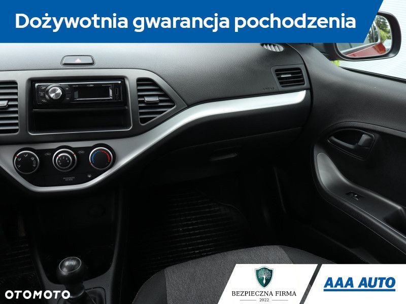 Kia Picanto - 10