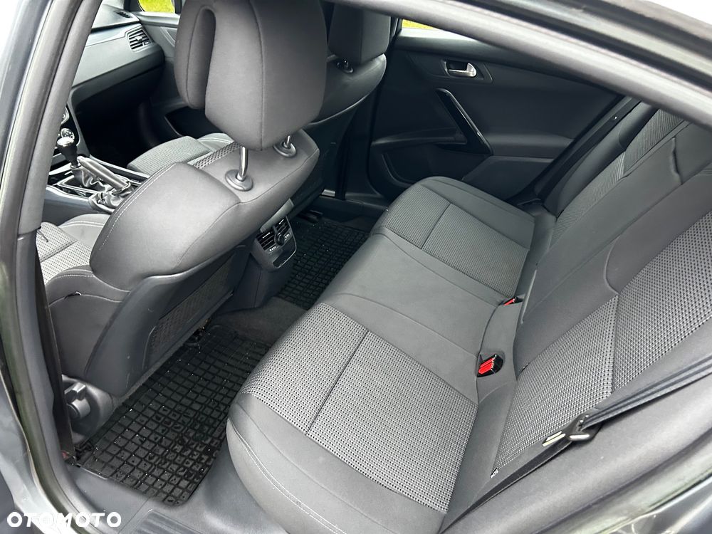 Peugeot 508 HDi FAP 140 Active - 15