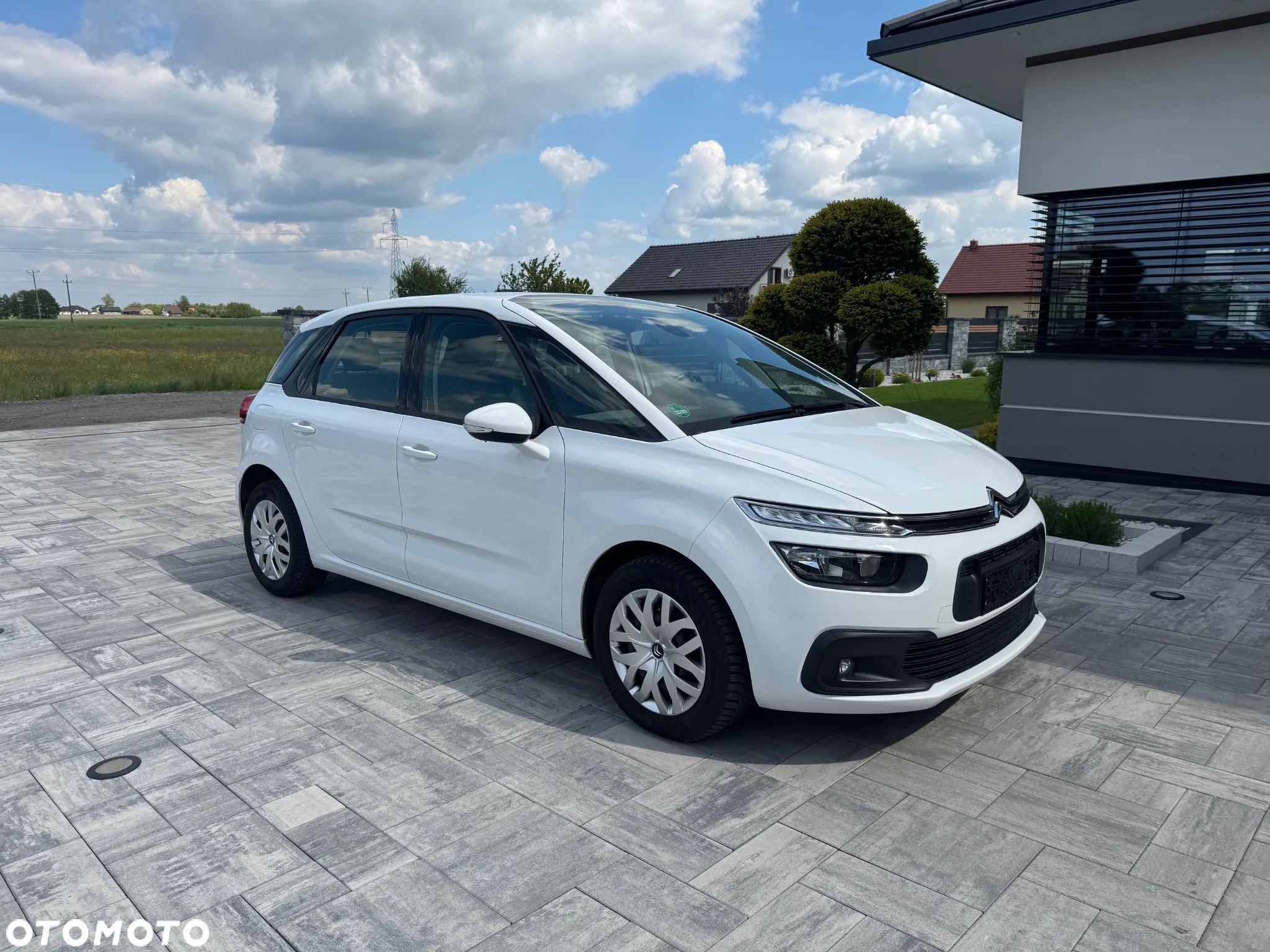 Citroën C4 Picasso 1.6 BlueHDi MoreLife S&S EAT6 - 1