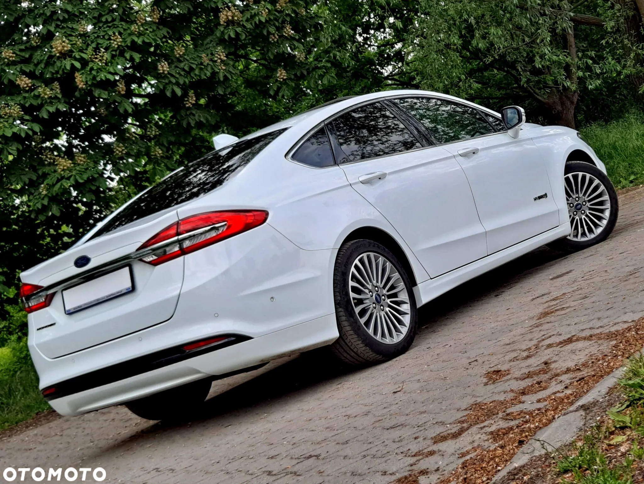 Ford Mondeo - 31