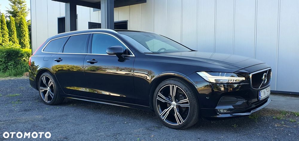 Volvo V90 D4 Momentum - 3