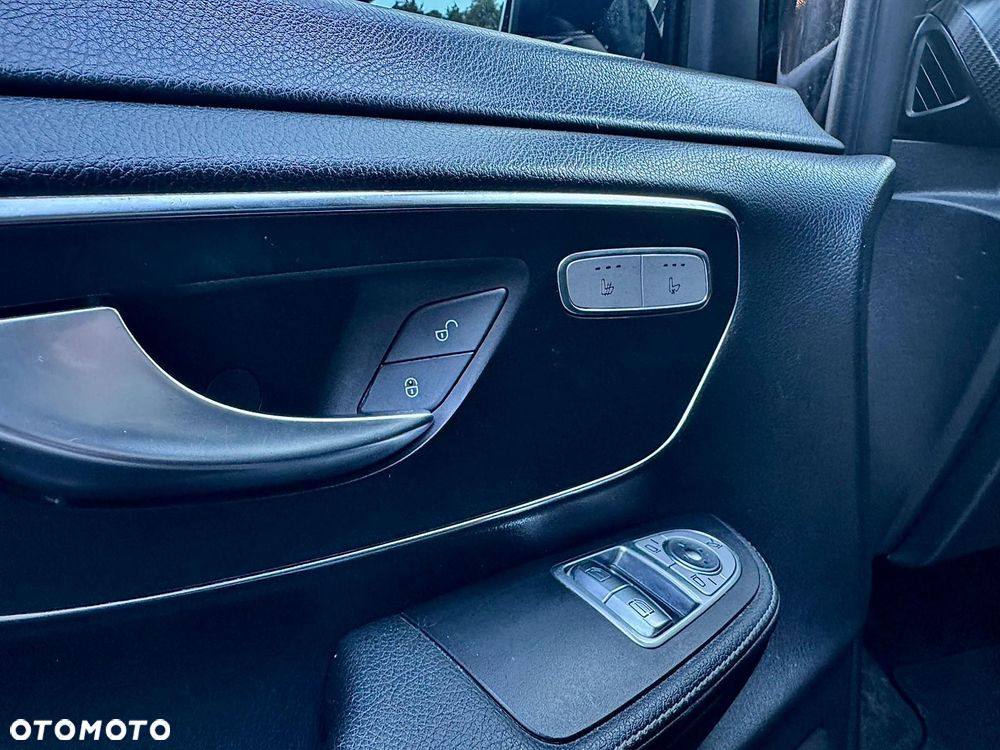 Mercedes-Benz Klasa V 250 d 4-Matic 7G-Tronic (d³ugi) - 12